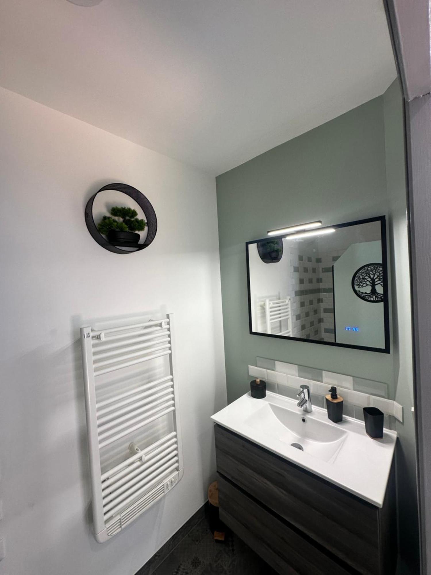 Apartament Le Cosy Charmeur Climatise Avec Patio Tours Zewnętrze zdjęcie