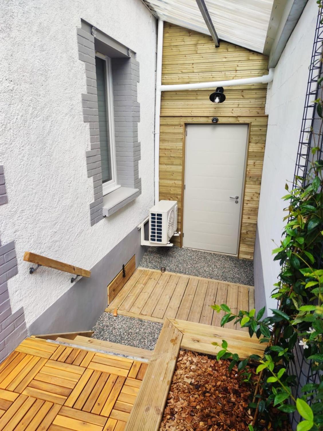 Apartament Le Cosy Charmeur Climatise Avec Patio Tours Zewnętrze zdjęcie